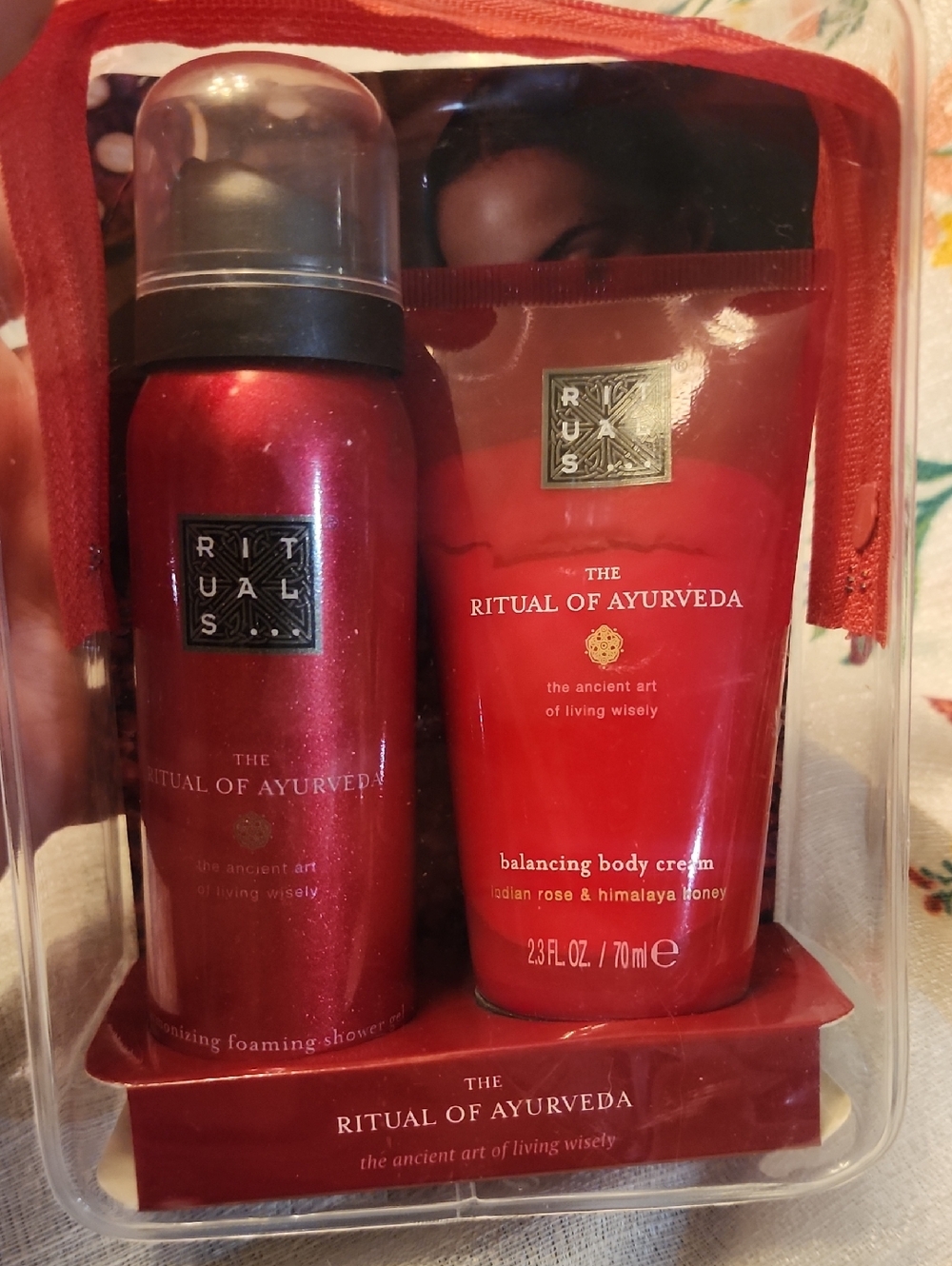 Rituals The Ritual of Ayurveda Red Bath & Body Gift Set